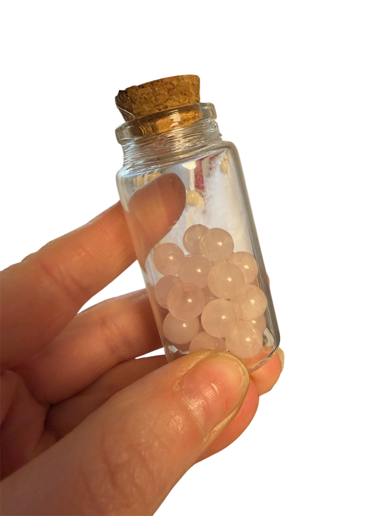 Rosenquarz – DIY Kugelarmband Set im Fläschchen