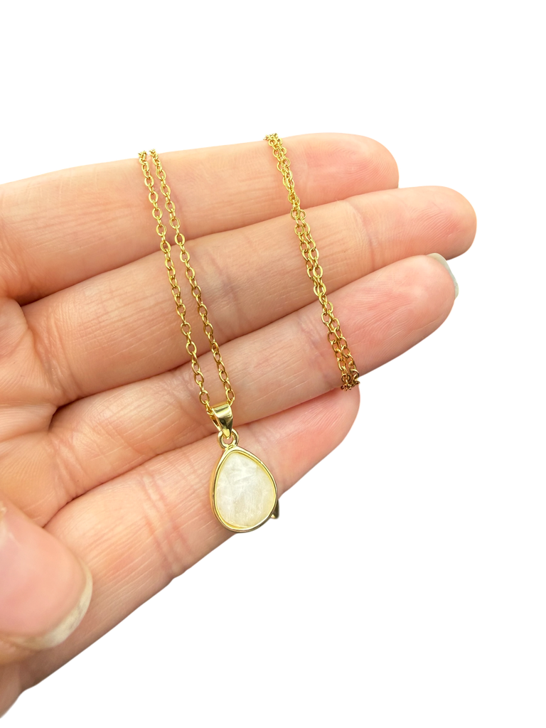 Mondstein Halskette