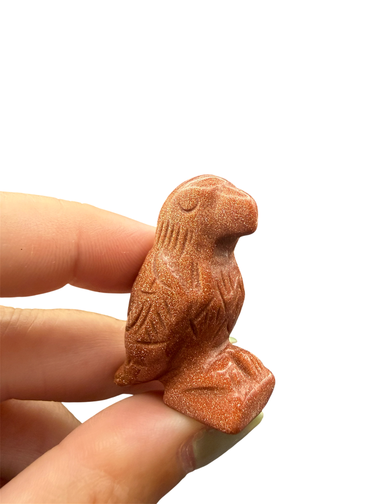 Goldfluss Rabe Carving