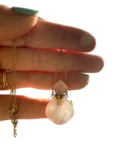 Rosenquarz Halsketten mit Naturkristall Diffuser